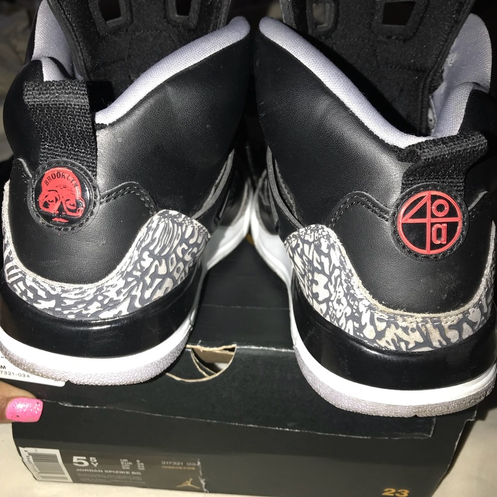 Jordan’s kid size 5